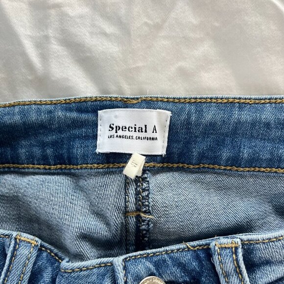 Special A Medium Wash High Waist Fringe Hem Skinny Leg Jeans | Size 3/25 - Picture 6 of 10